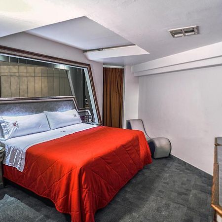 מקסיקלי Motel Mediterraneo מראה חיצוני תמונה